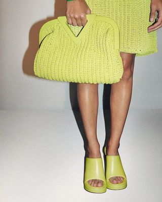 鱼虾蟹 (Fish-Prawn-Crab)